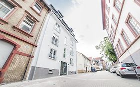 Luxstay Friedberg - Self-Check-In